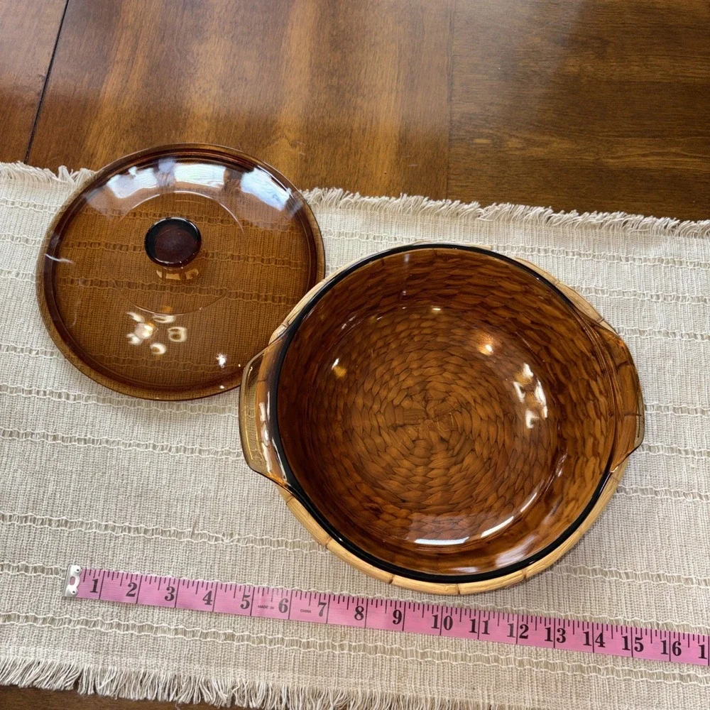Anchor Hocking‎ Fire King #437 Amber Casserole Dish with Lid & Basket 1-1/2 QT